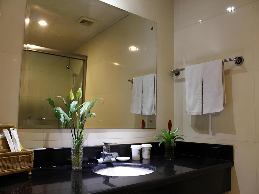 Hotel Greentree Gongkang Road Branch Shanghai