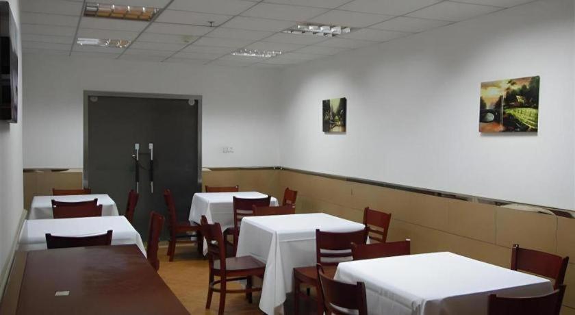 Greentree Gongkang Road Branch 3* Shanghai
