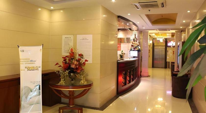 Greentree Gongkang Road Branch Hotel 3*
