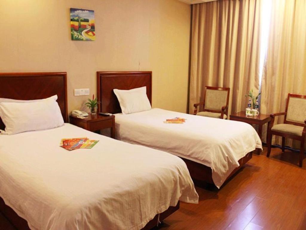 Hotel Greentree Gongkang Road Branch 3*